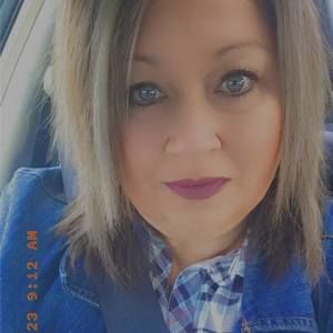 Meet your Posher, Lori